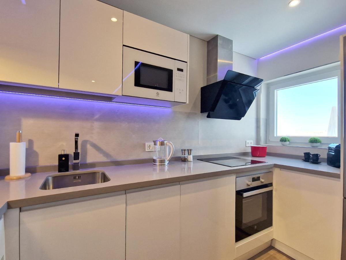 Emerald Apartment - Spacious Modern 2 Bedroom Benalmadena Exterior photo