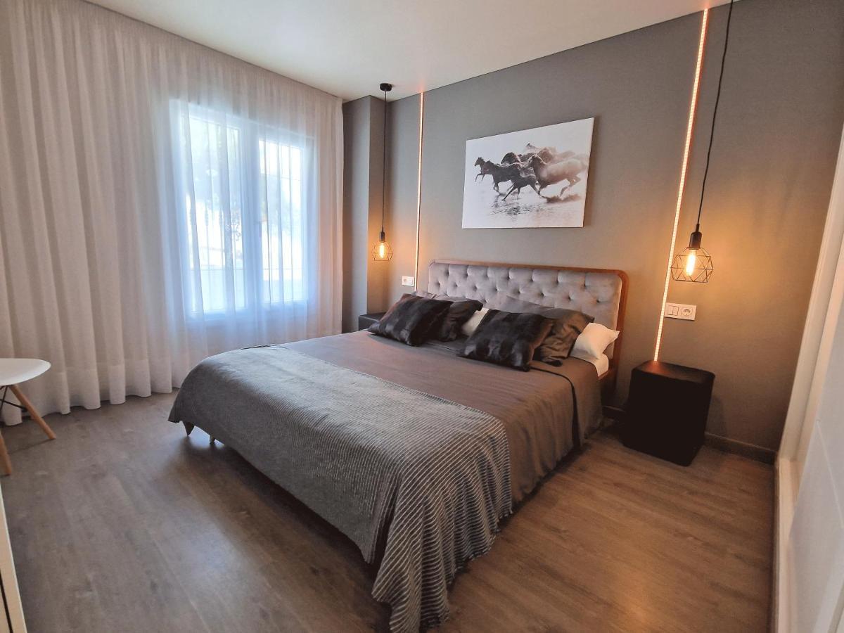 Emerald Apartment - Spacious Modern 2 Bedroom Benalmadena Exterior photo